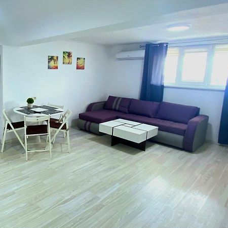"Near Vega" Apartment Mamaia Dış mekan fotoğraf